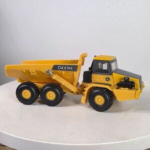 John Deere Toy Dump Truck Diecast Model By Tomy